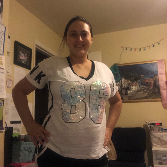 Meet your Posher, Janna - Picture 3 of 16